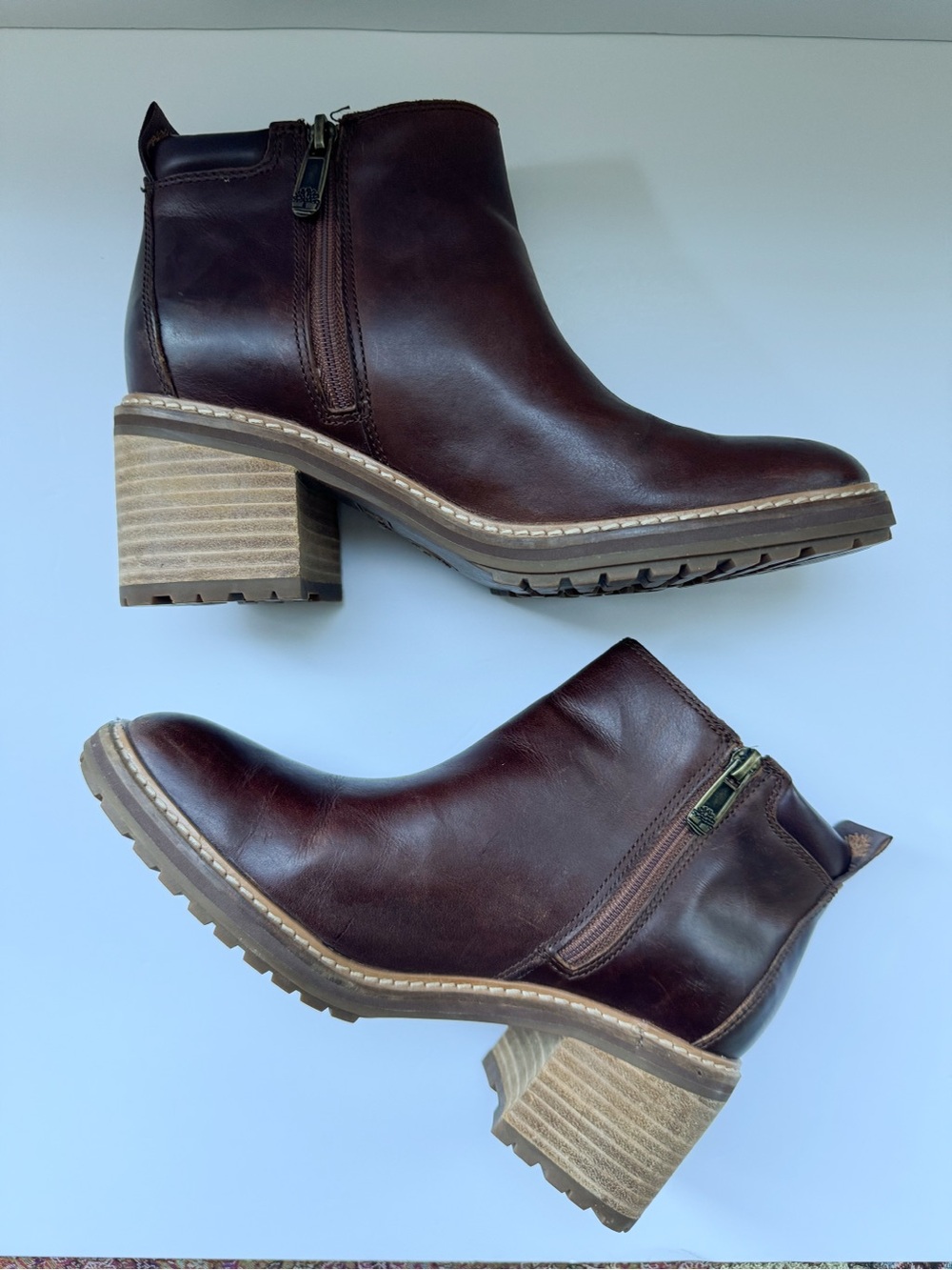 Timberland Sienna Bay Brown Leather Block Heel Booties Size 7/ Eur 38